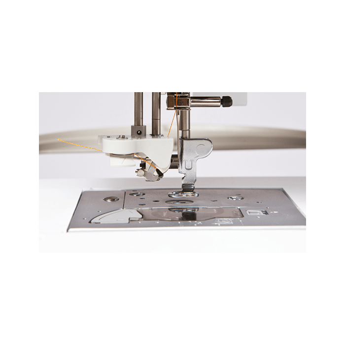 Brother Innov-is 870E Special Edition Macchina ricamatrice