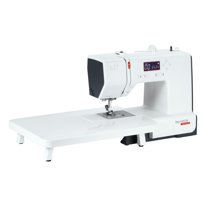 Bernette B37 Electronic Sewing Machine