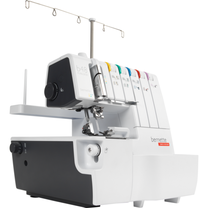 Bernette B48 Funlock Overlock & Coverstitch