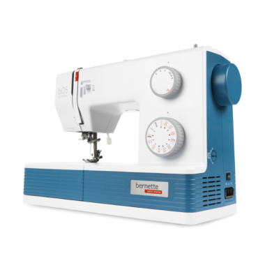 Bernette 05 Academy Mechanical Sewing Machine