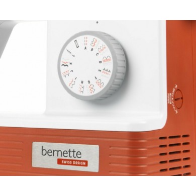 Bernette 05 Crafter Mechanical Sewing Machine