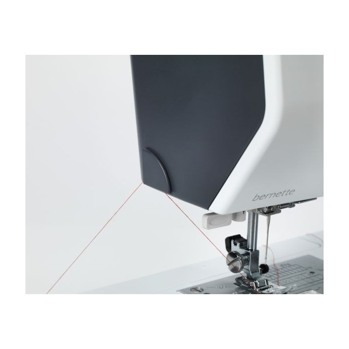 Bernette B38 Electronic Sewing Machine