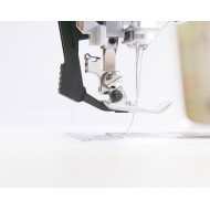 Bernette B77 Electronic Sewing Machine