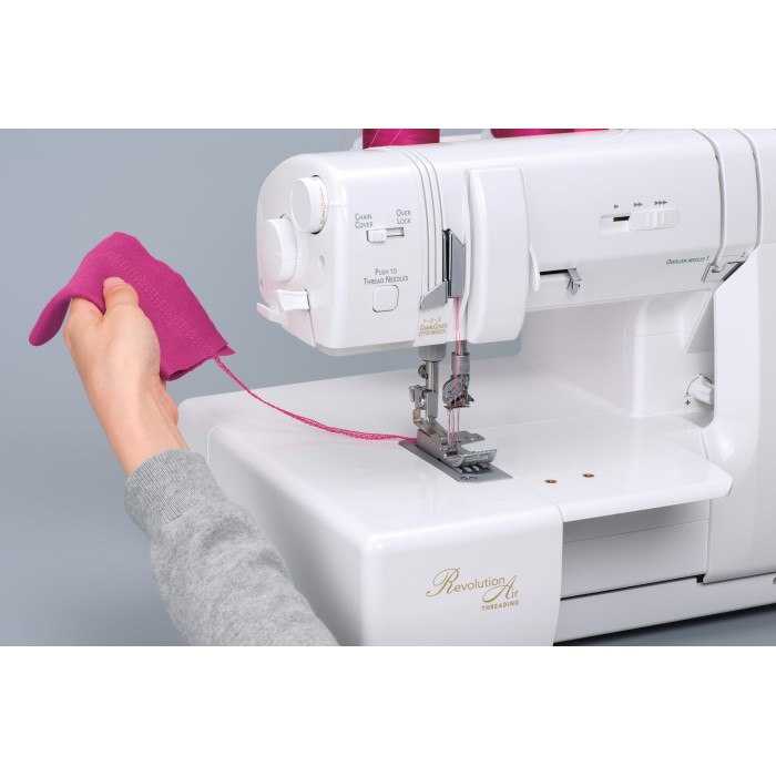 Tagliacuci e punto copertura Baby Lock GLORIA