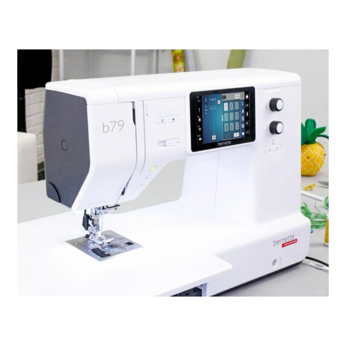 Bernette B79 - Sewing and embroidery machine