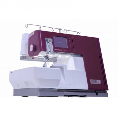 Pfaff Admire AIR 7000 Overlock with cover stitch and threading...