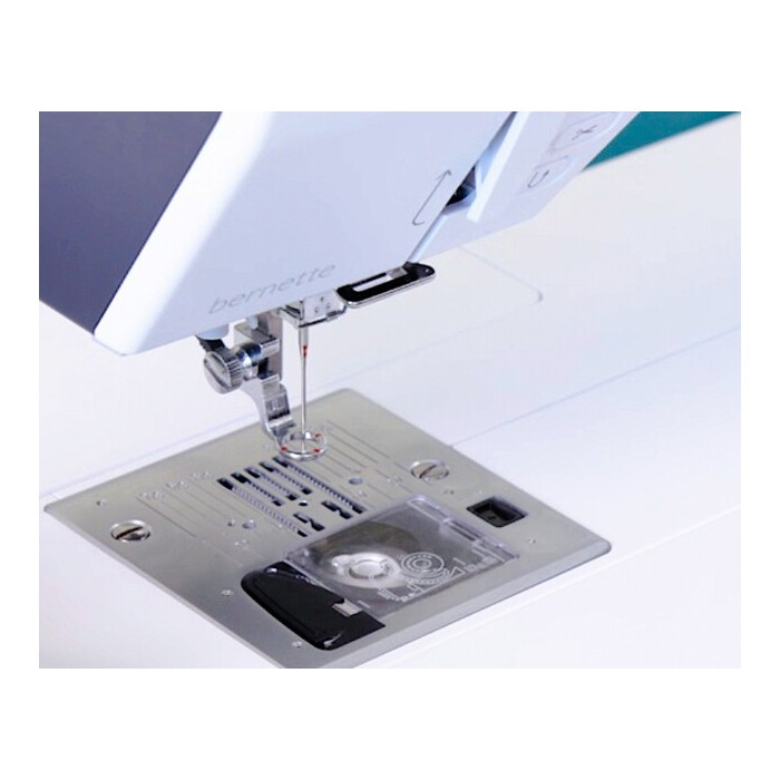 Bernette B70 DECO Embroidery Machine