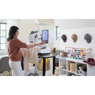 Brother machine à broder professionnelle PR-680W