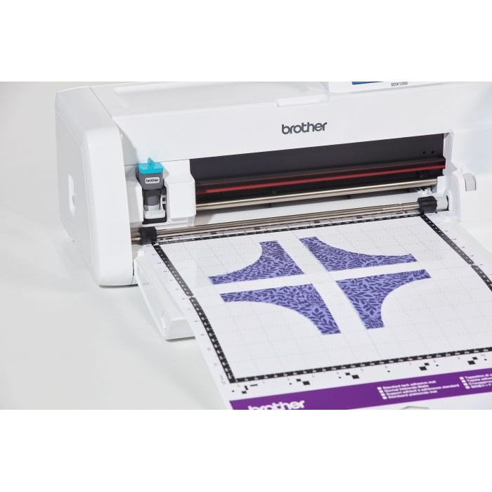 Brother Scanncut SDX 1250 - Machine de découpe électronique