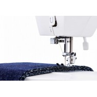 Singer Elite CE677 Macchina per cucire elettronica con piedino tagliacuci