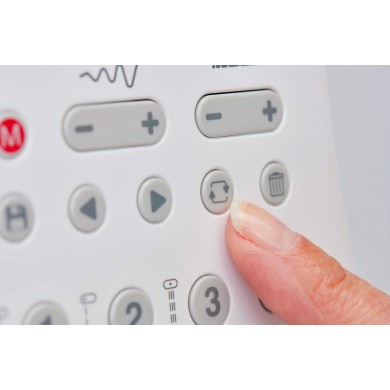 Singer Elite CE677 Macchina per cucire elettronica con piedino tagliacuci