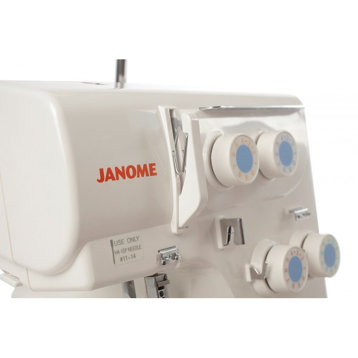 Janome 8002D Tagliacuci