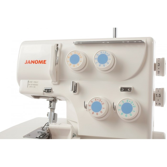 Janome 8002D Tagliacuci