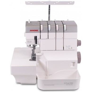 Janome AT 2000D Tagliacuci con infilatura ad aria
