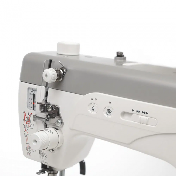 Macchina per cucire Janome HD9 Professional