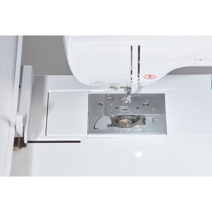 Brother Innov-is 880E Embroidery Machine