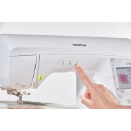Brother Innov-is 880E Embroidery Machine