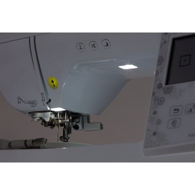 Brother Innov-is 880E Embroidery Machine