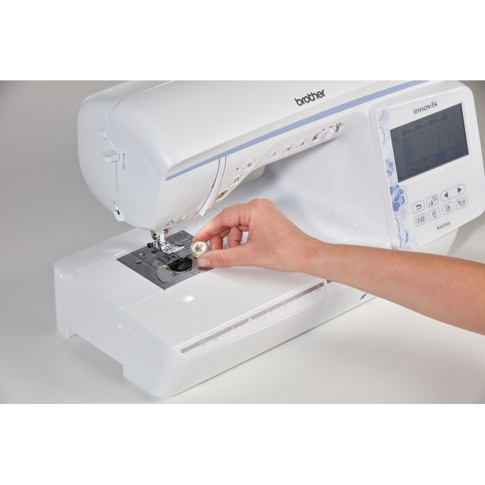 Macchina per cucire e ricamare Brother Innov-is 2700 - VIP ASSISTANCE