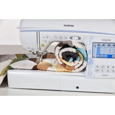 Sewing and embroidery machine Brother Innov-is 2700 - VIP ASSISTANCE