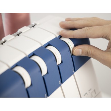 Husqvarna Viking Amber Air S400 Air Threading Overlock