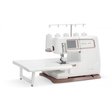 Husqvarna Viking Amber Air S600 Overlock with Cover & Cover...