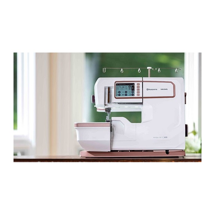 Husqvarna Viking Amber Air S600 Overlock with Cover & Cover...
