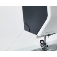 Bernette B38 Macchina per cucire elettronica con piedino tagliacuci