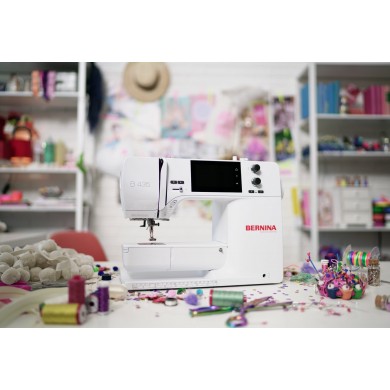 Bernina 435 - Machine à coudre électronique