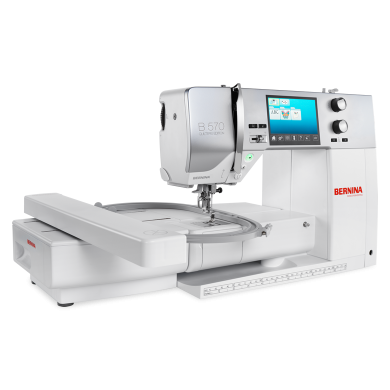 Bernina 570 QE - Electronic sewing machine compatible with...