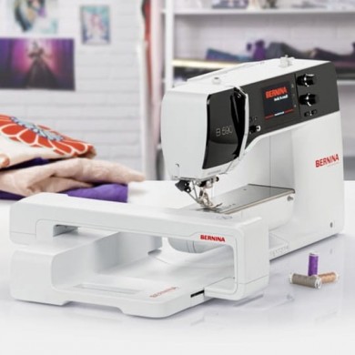 Bernina 590 - Machine à coudre électronique compatible avec la broderie