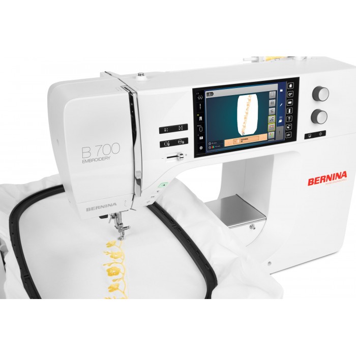 Bernina 700 - Macchina per ricamare completa di Unità ricamo