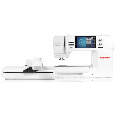 Bernina 700 - Machine à broder complète avec unité de broderie