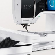 Bernina 790 PLUS - Machine à coudre électronique complète avec...