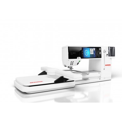 Bernina 880 PLUS - Electronic sewing machine complete with...