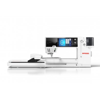Bernina 880 PLUS - Electronic sewing machine complete with...