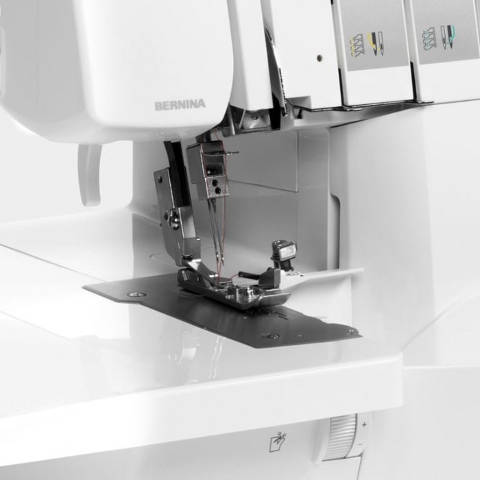 Bernina L-460 - Tagliacuci 4 fili