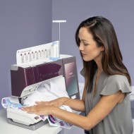 Macchina per cucire e ricamare Pfaff creative Icon 2