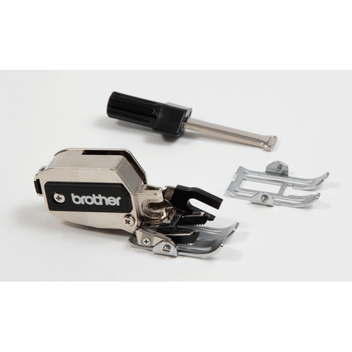 Macchina per cucire e ricamare Brother Innov-is F480 + Piedino dopp...