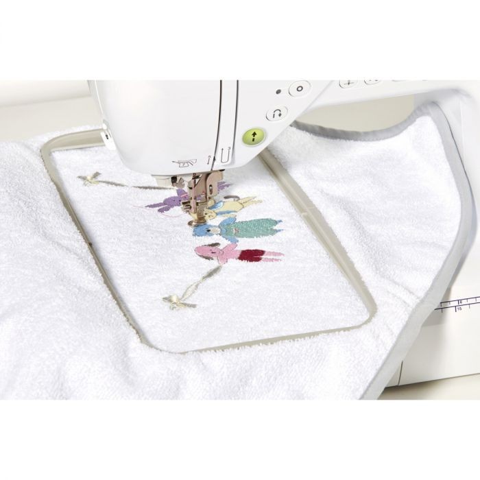 Sewing and embroidery machine Brother Innov-is F480 + Double foot