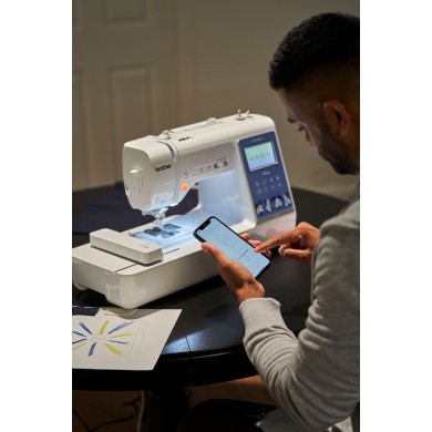 Brother Innov-is M340ED Machine à broder Disney