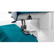 Pfaff Admire 1000 serger - Overlocker with easy threading