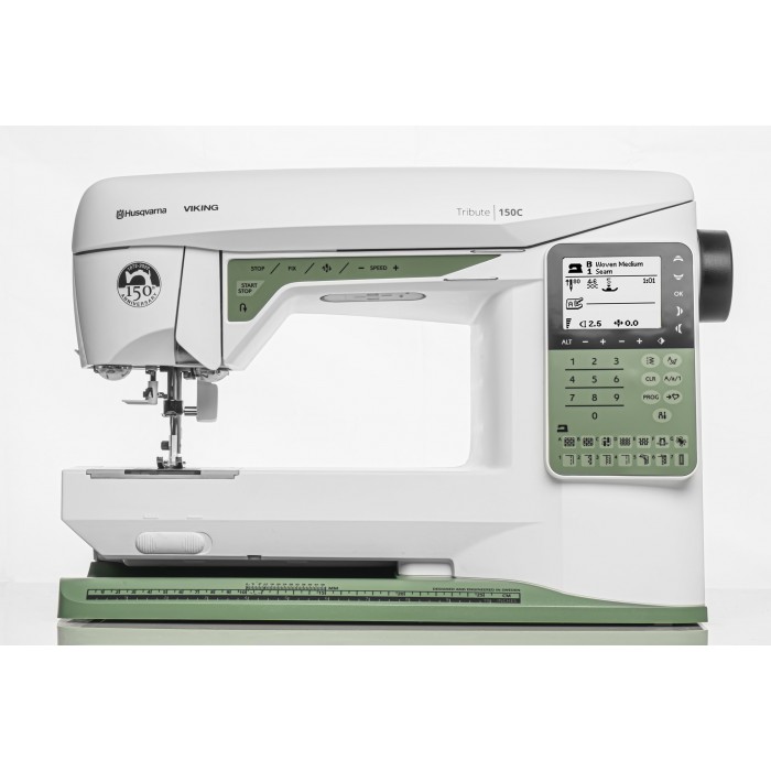 Macchine per cucire elettronica Husqvarna Viking Tribute 150 C