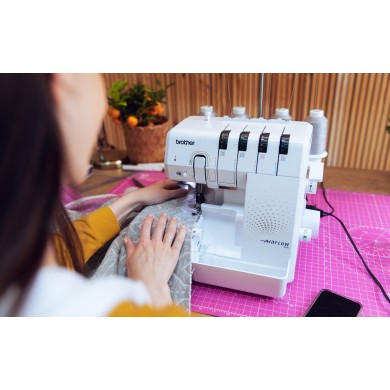 Brother Airflow 3000 Air Threading Overlock