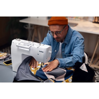 Brother Innov-is A65 Electronic Sewing Machine