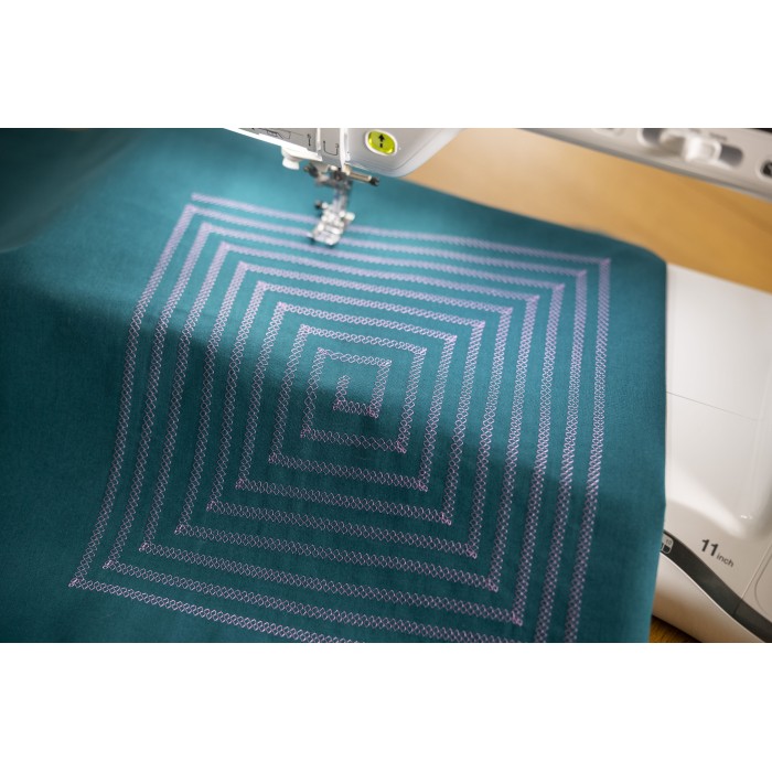 Innov-is Stellaire XJ2 Disney Brother Sewing and Embroidery Machine