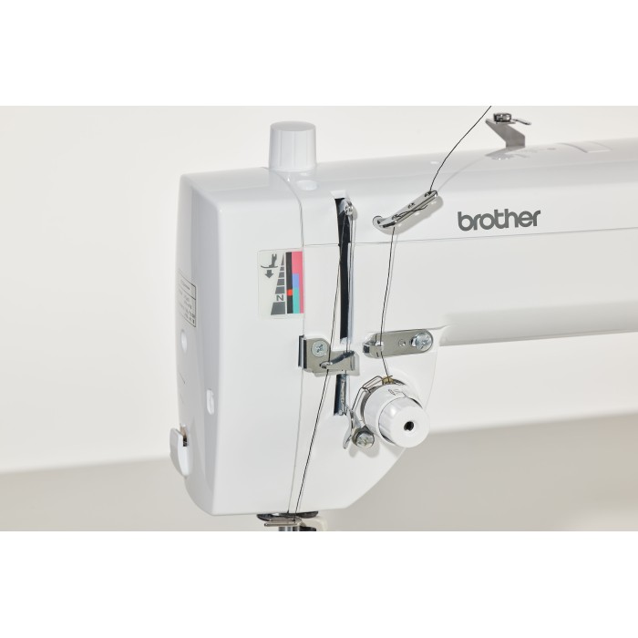 Brother PQ1600S Machine à coudre linéaire