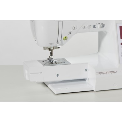 Brother Innovis F400 Electronic Sewing Machine