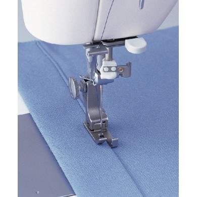 Juki Piedino Piedino compensatore destro 1,5 mm serie TL -  A9843-D25-AA0