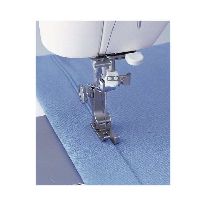 Juki Piedino Piedino compensatore destro 1,5 mm serie TL -  A9843-D25-AA0